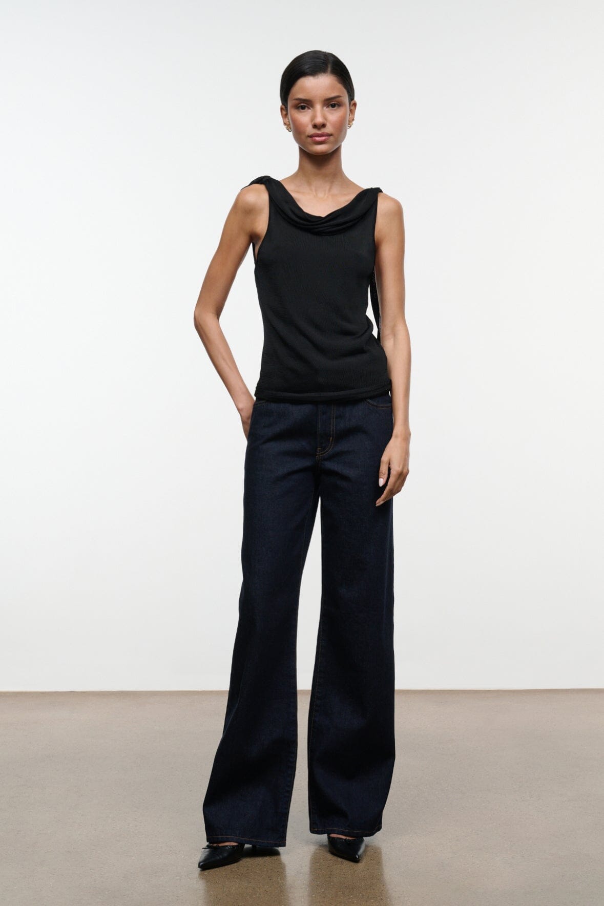 Liana Top Black | STAUD Signature