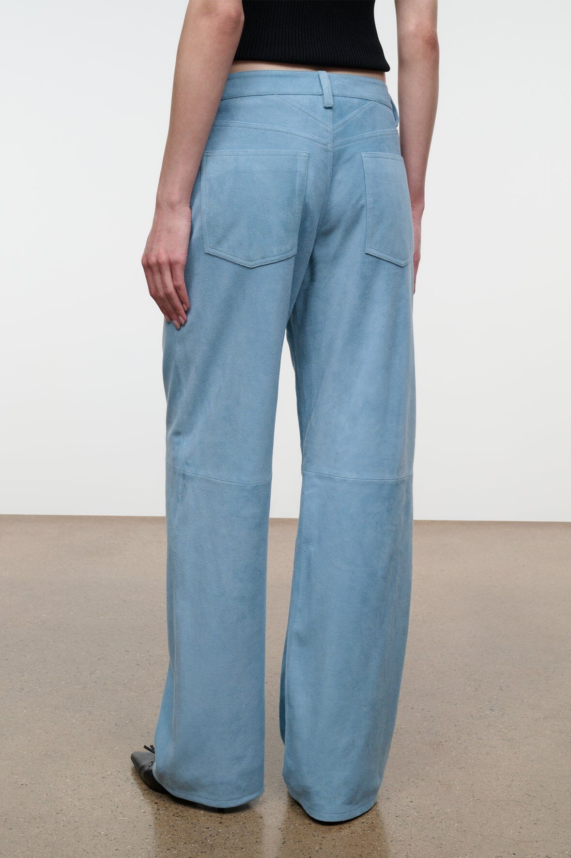 Gus Suede Pant Sky | STAUD Trusted