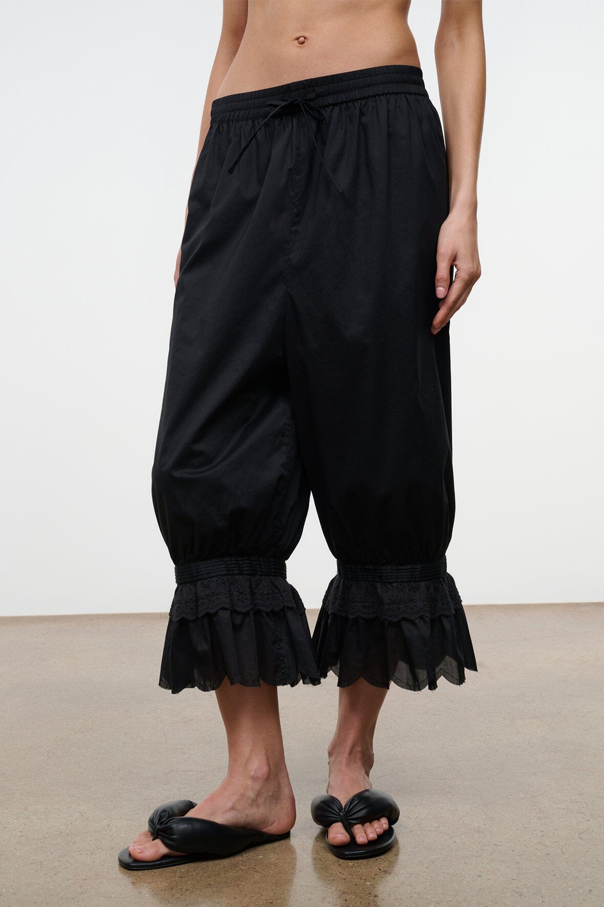 Renzo Pant Black | STAUD Trending