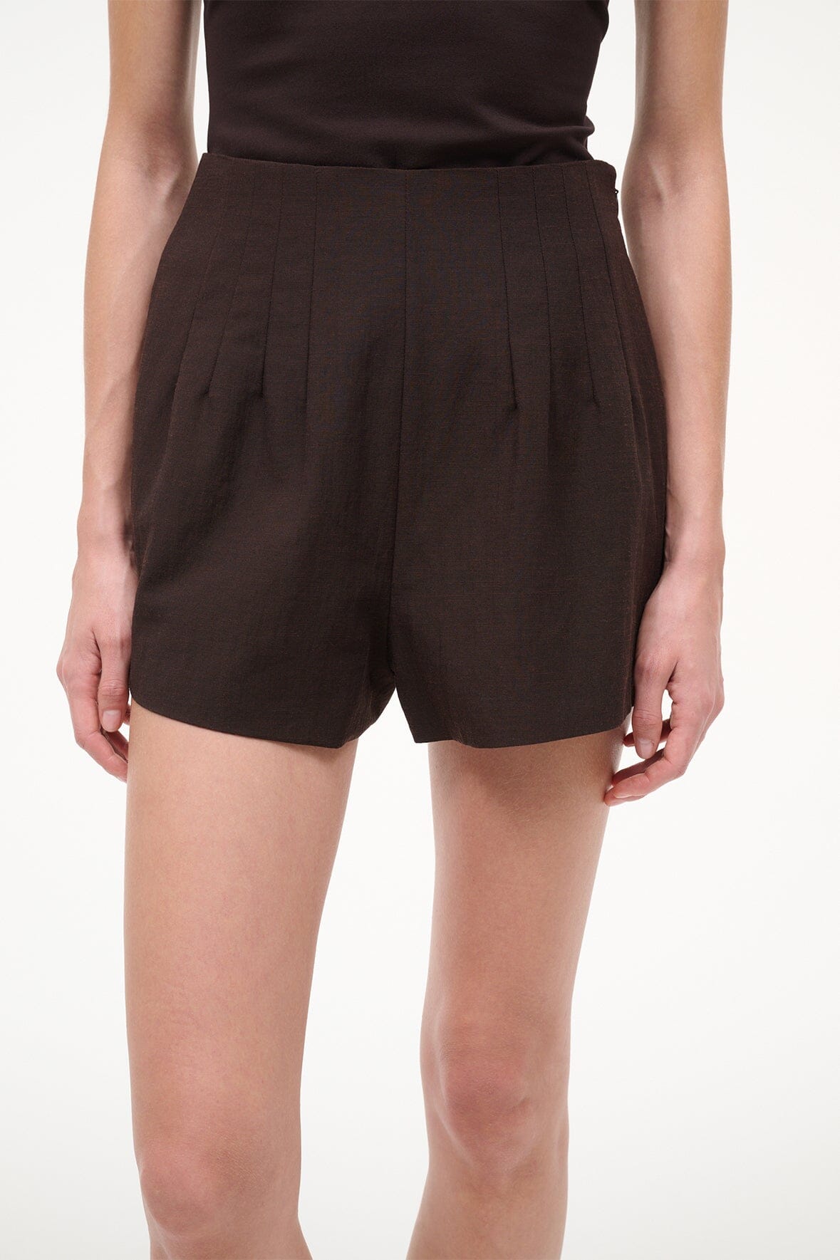 Magpie Short Earth | STAUD Recommended