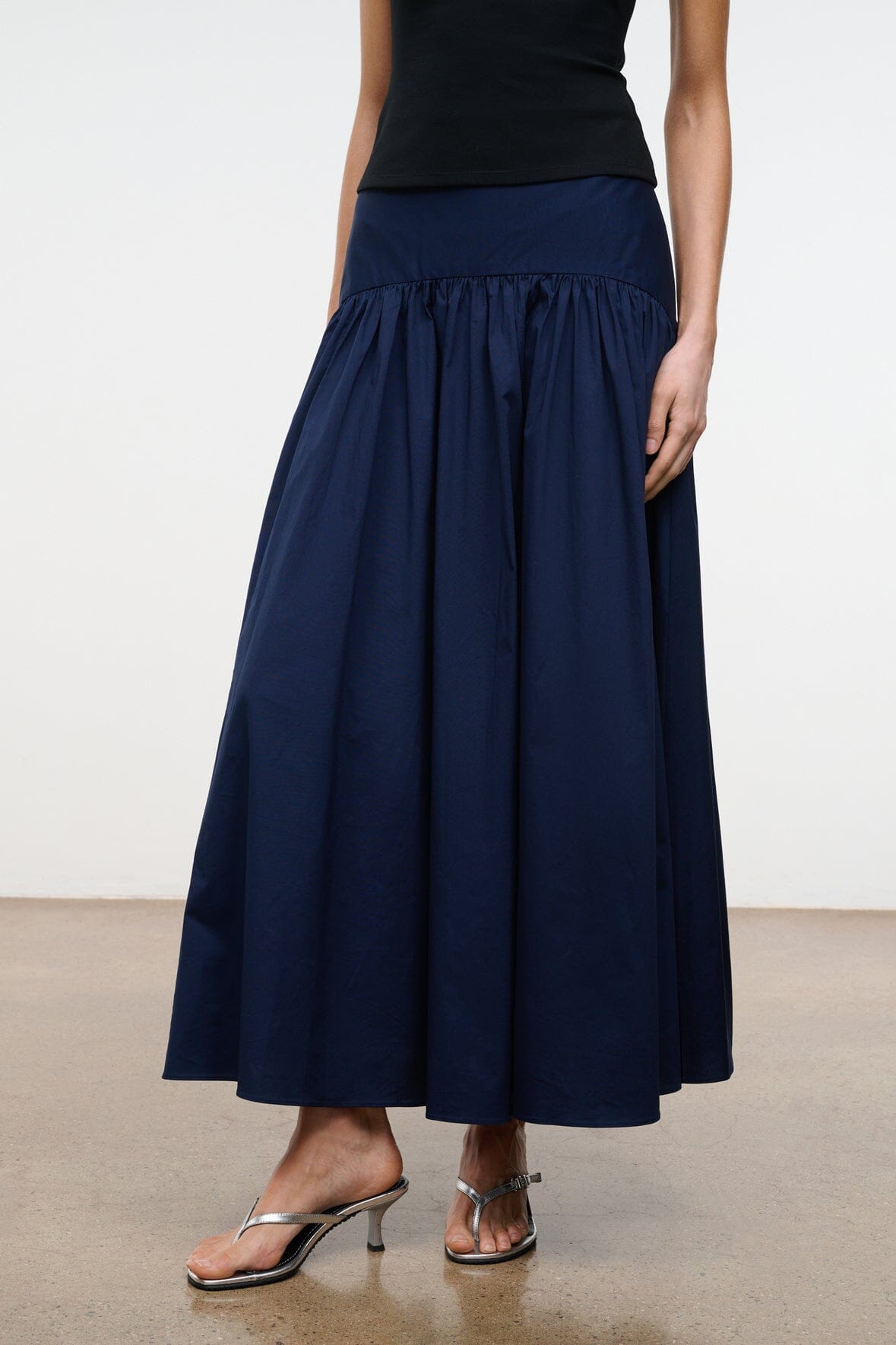 Procida Skirt Navy | STAUD Great Value