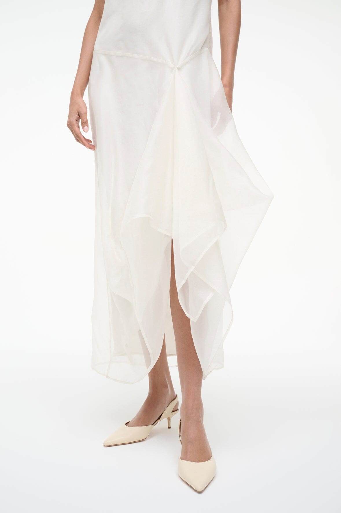 Viola Dress Ivory | STAUD Featured