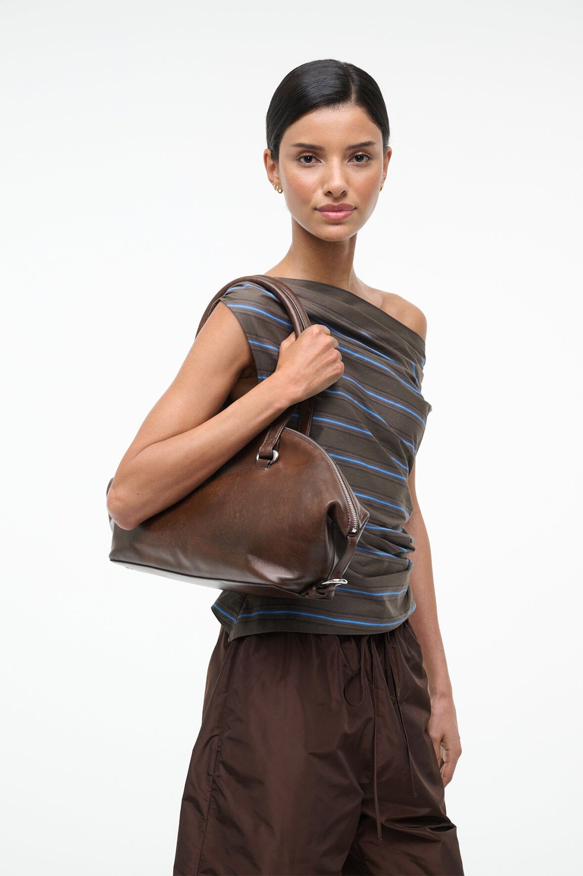 Hester Shoulder Bag Espresso Distressed | STAUD Classic