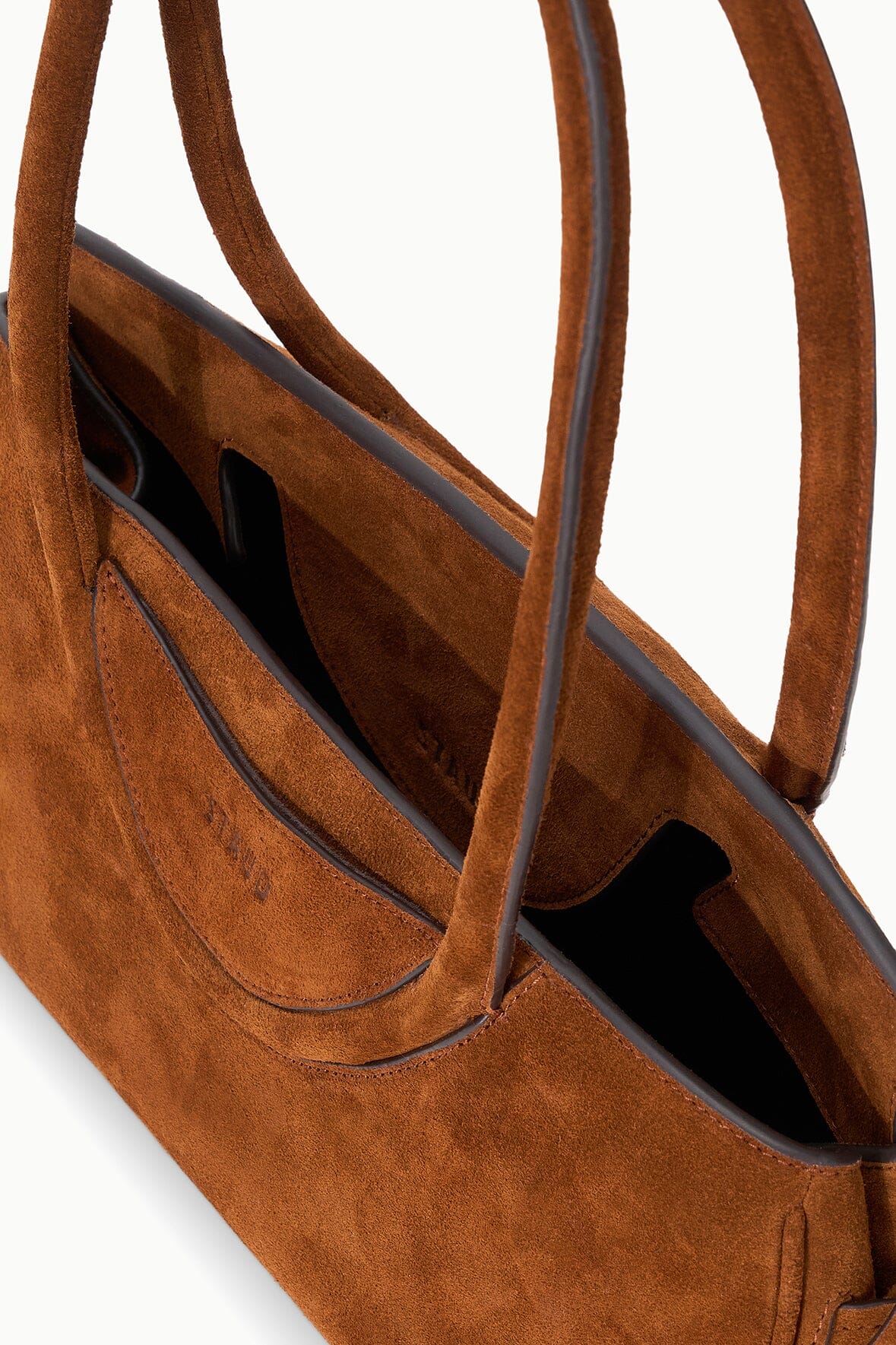 Maude Shoulder Bag Tabac Suede | STAUD Classic