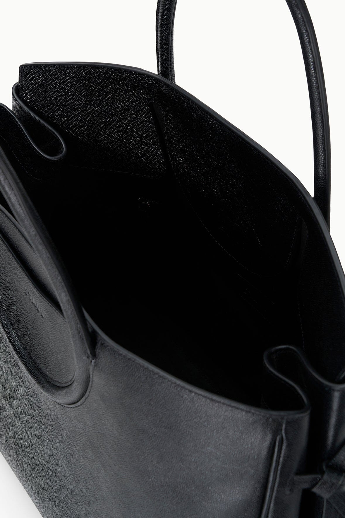 Large Maude Carryall Black | STAUD Featured