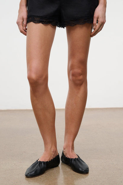 Rue Flat Black | STAUD Top Pick