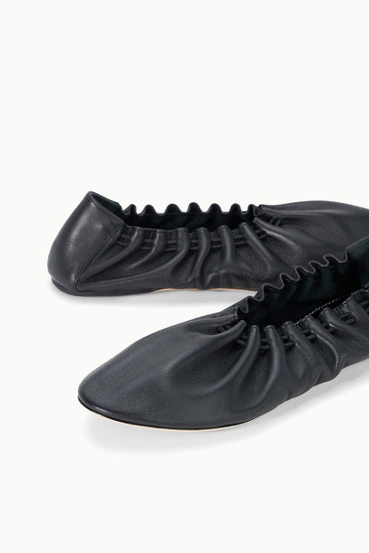 Rue Flat Black | STAUD Top Pick