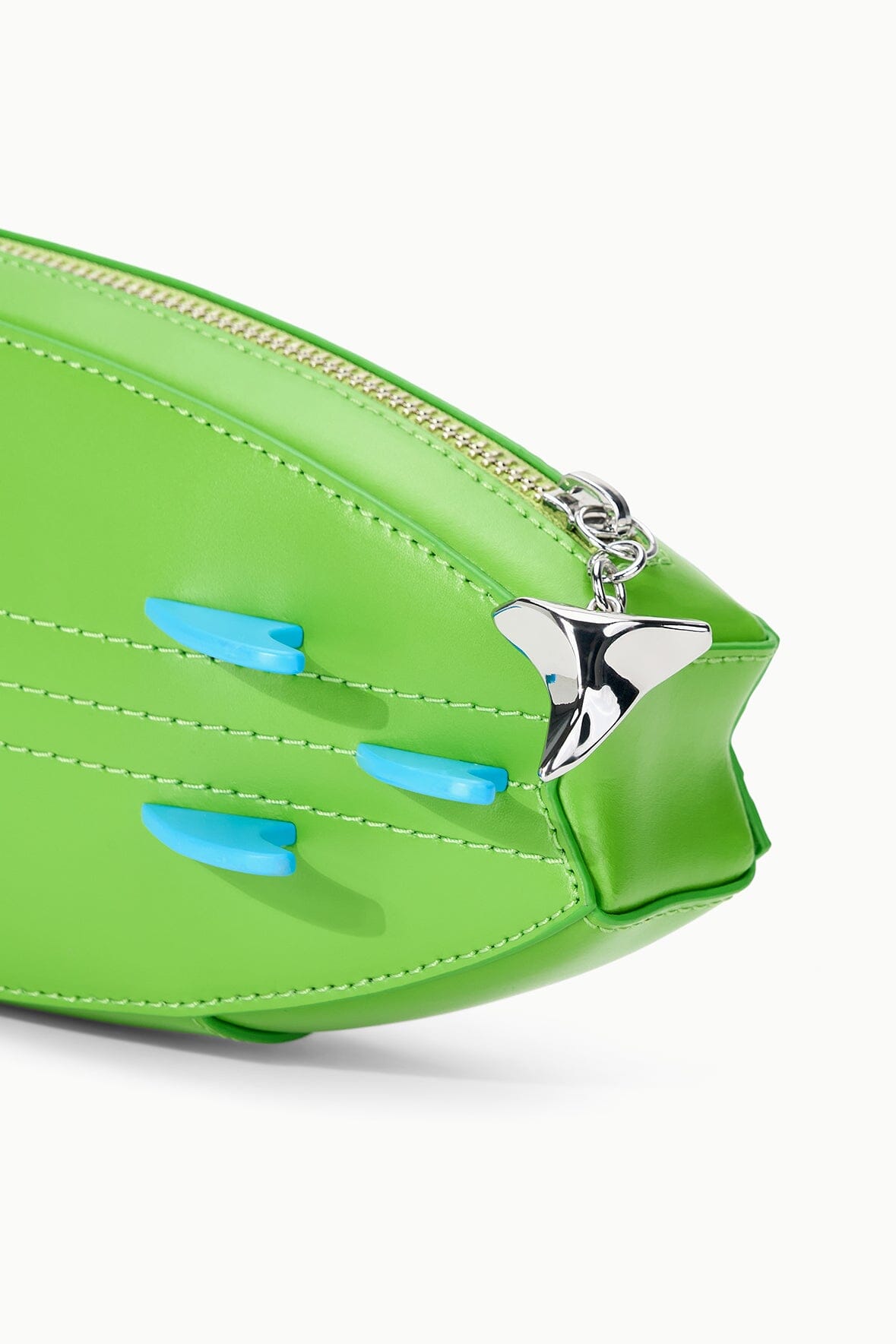 Surfboard Clutch Sprout | STAUD Recommended