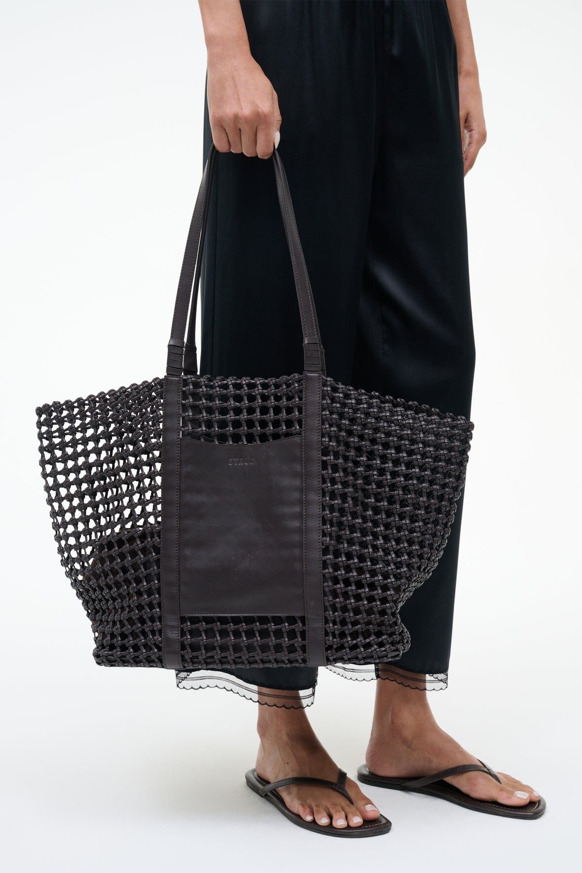 Getaway Hand-Knotted Tote Bag Espresso | STAUD New