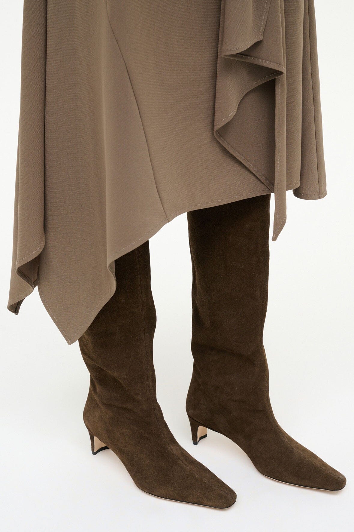 Wally Boot Truffle Suede | STAUD Latest