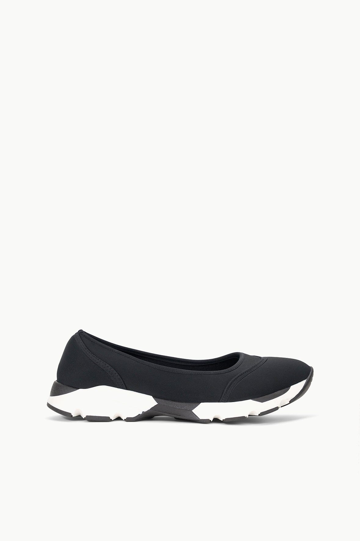 Gino Ballet Glide Black | STAUD Trending