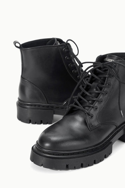 Henry Combat Boot Black | STAUD Value