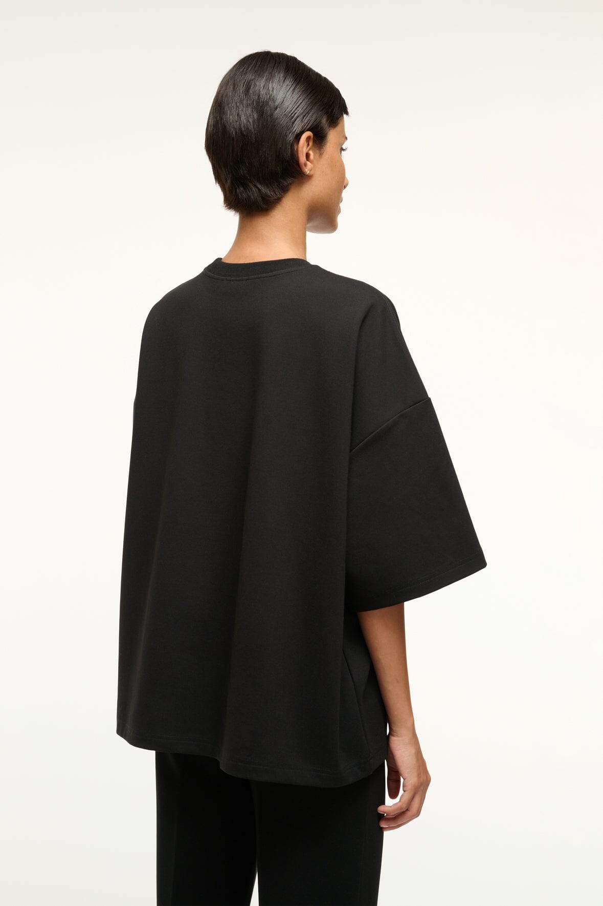 Capsule Top Black | STAUD Great Value