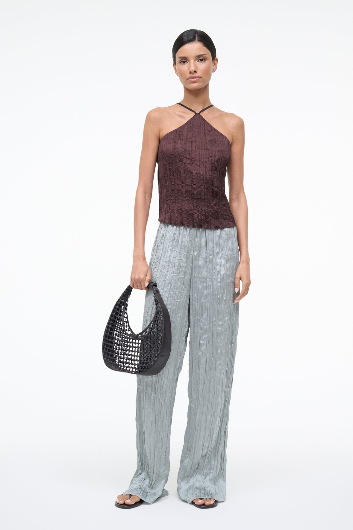 Akari Top Earth | STAUD Recommended